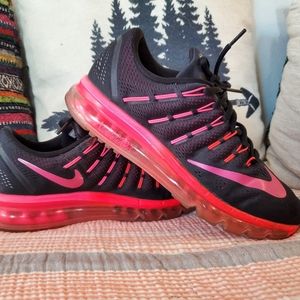 Nike Air Max 2016 Women's Tennis Shoe Good condition